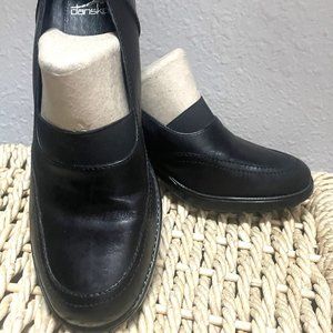 Dansko Noleen ladies Pumps black size 7M